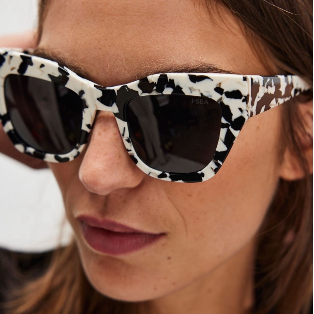 Decker Cat Eye Polarized Sunglasses